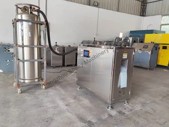 Shuliy dry ice block press with cylinder